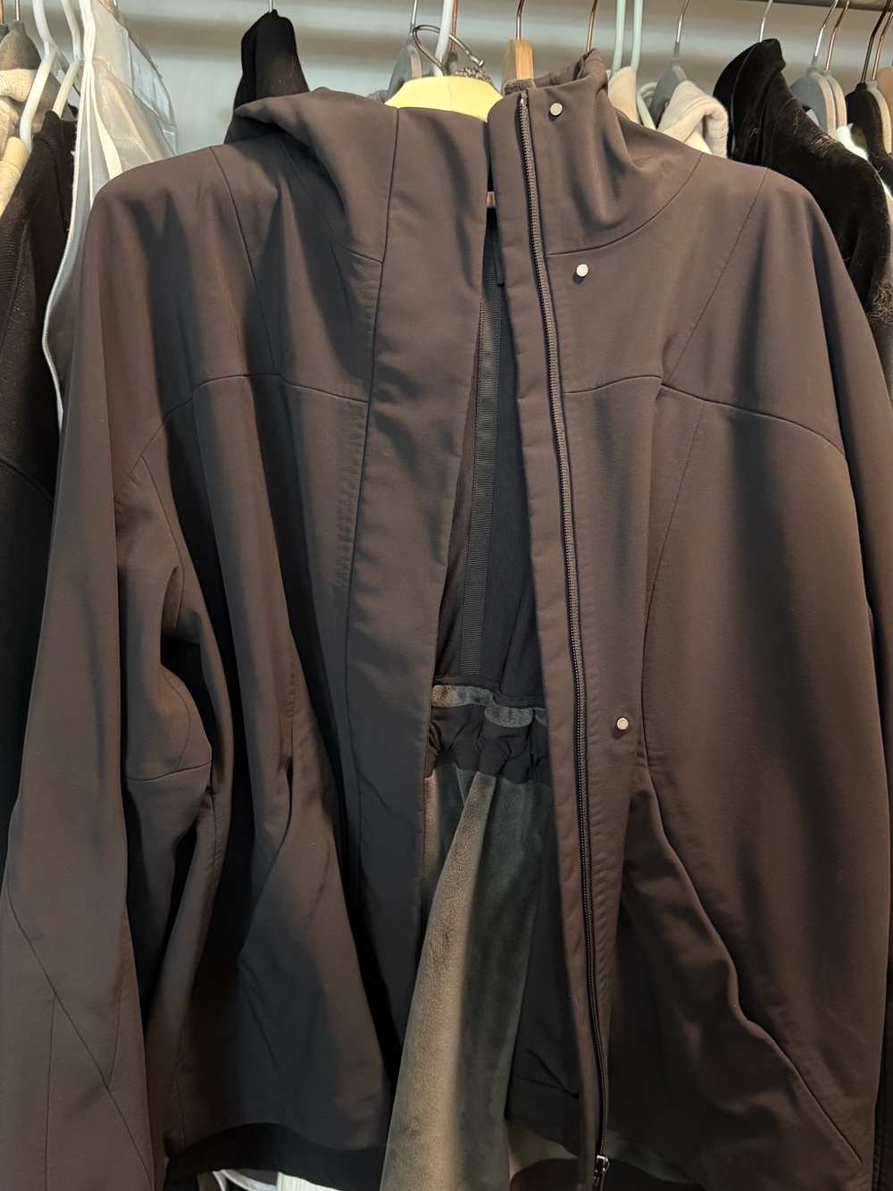 Lululemon women's coat jacket black
RepelShell Cinch-Back Rain Jacket